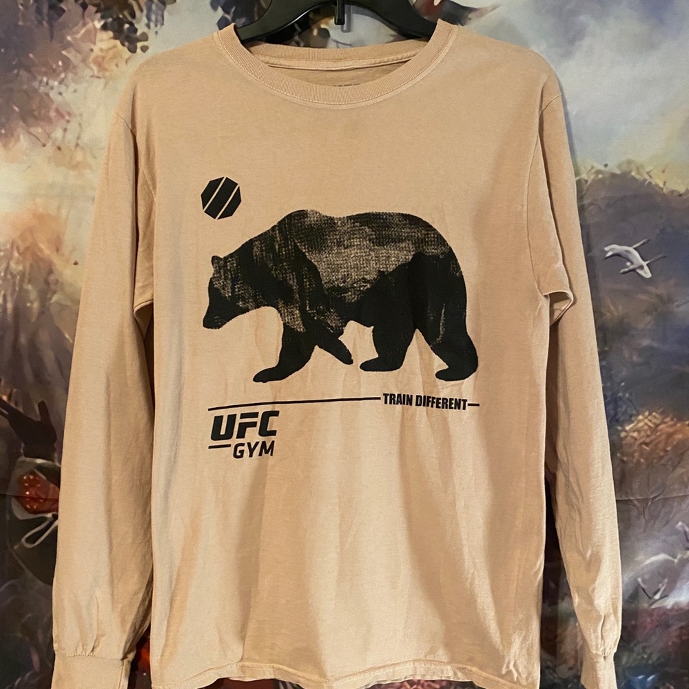 UFC L/S Tee